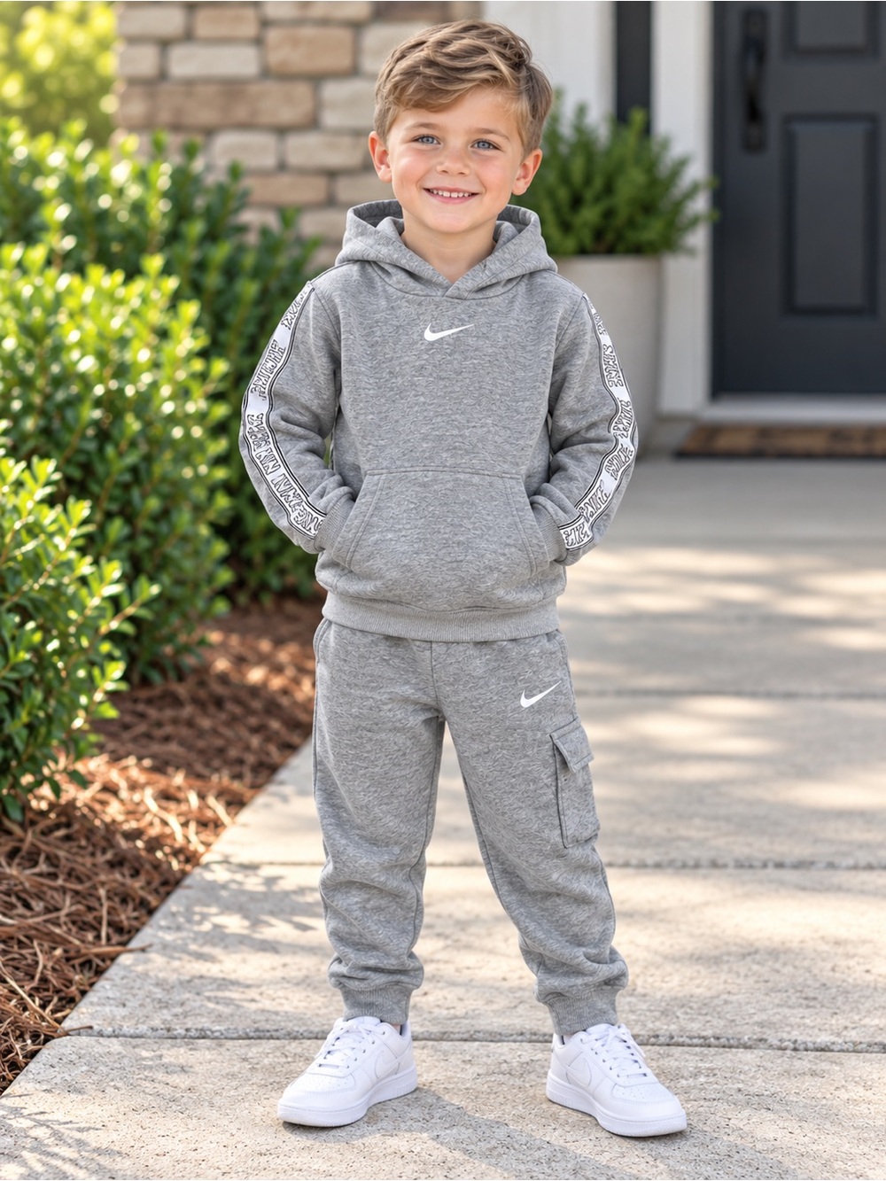 Nike Boys 4T Gray Hooded Sweatshirt & Cargo Jogger Pants 2 Piece Outfit Set NWT